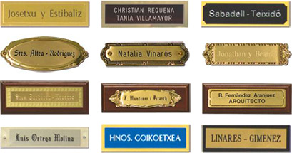 Placas para puerta grabadas por BCS Buzones.